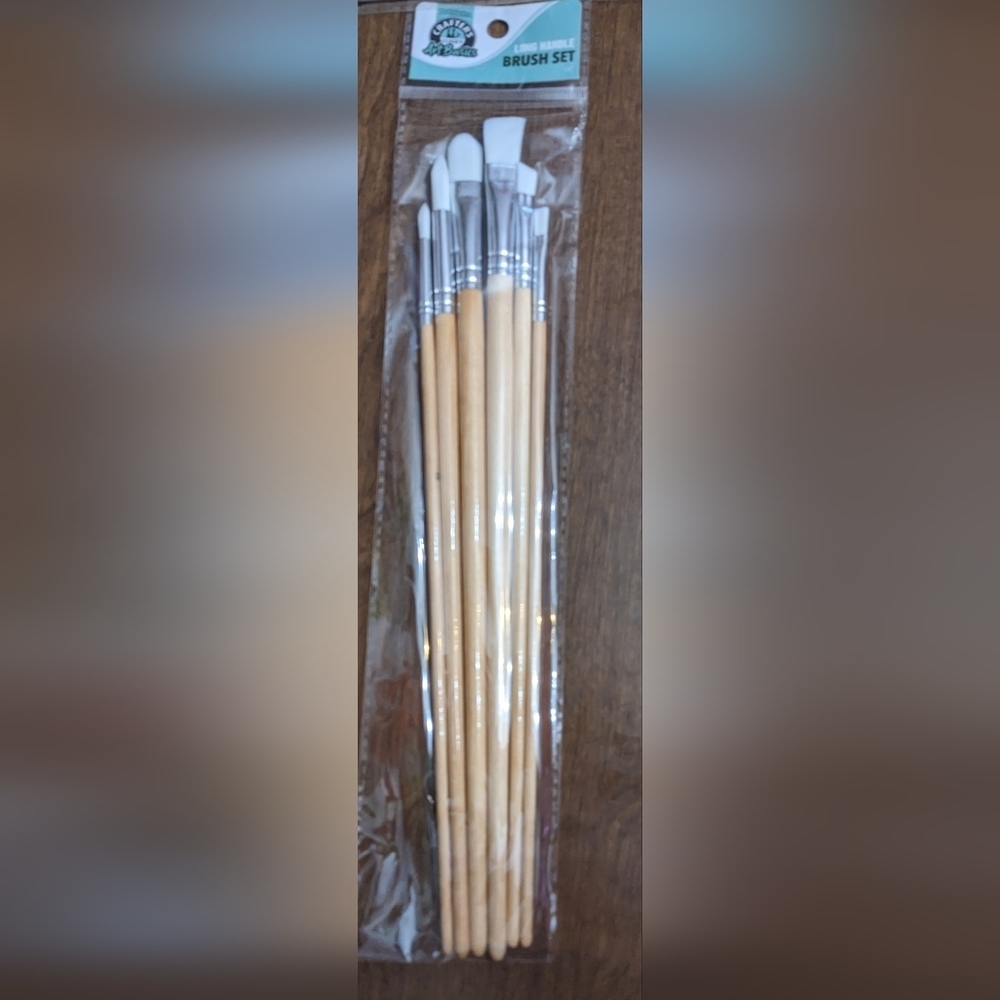 New six pack of long handled artskills Crafters paint brushes crafts, T12MIS